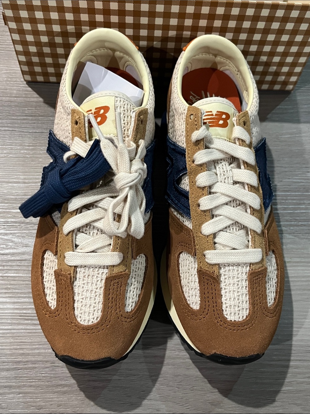 Sezane x New Balance Women's Tan, Navy & Cream Retro Runner Sneakers - Picture 6 of 10